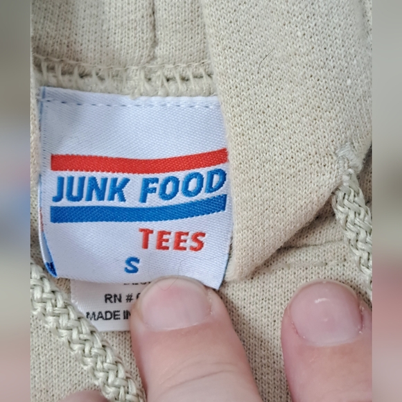 Junk Food Tees Beige Pink Floyd Hoodie Size Small - Picture 7 of 7